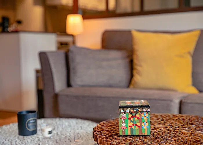 Arly شقة موجوف